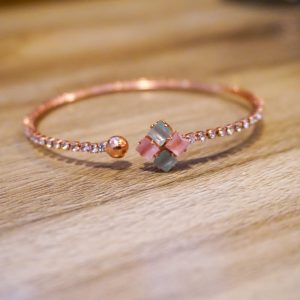 Artifical Bracelet - Rosegold Colour with 4 Stones